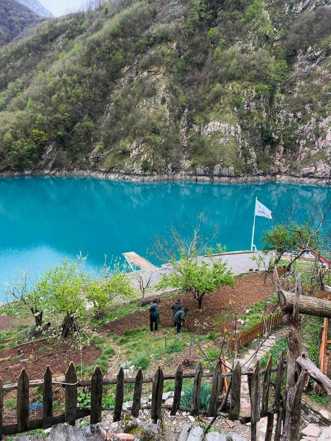 Hotel Neomalsore Agrotourism, Komani Lake Exterior foto
